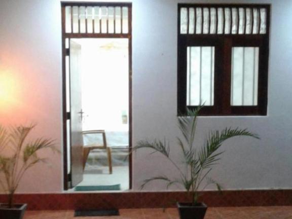 Calm House Dickwella Apartment Bagian luar foto