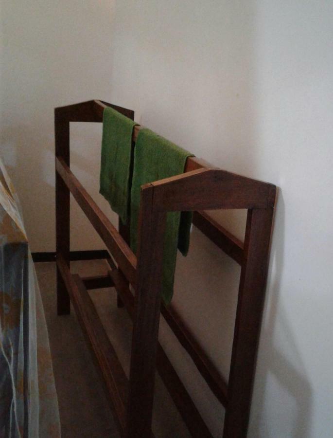 Calm House Dickwella Apartment Bagian luar foto